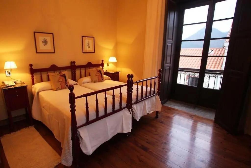 Hotel Pax Casona Del Busto Pravia Exterior photo