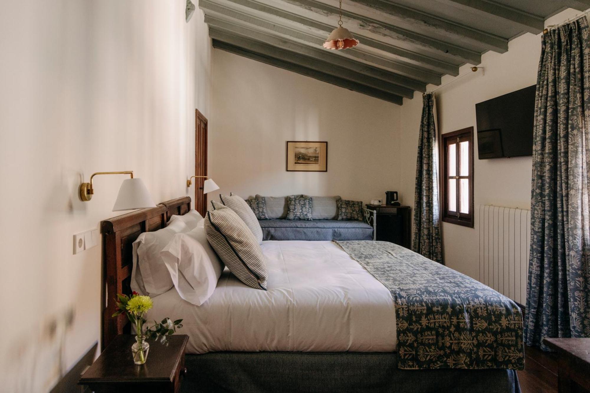 Hotel Pax Casona Del Busto Pravia Exterior photo